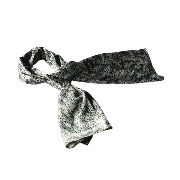 Slickblue Chic Blue Leopard Print Silk Scarf - Lightweight, Soft Shawl with Giraffe Print for a Fashionable Look